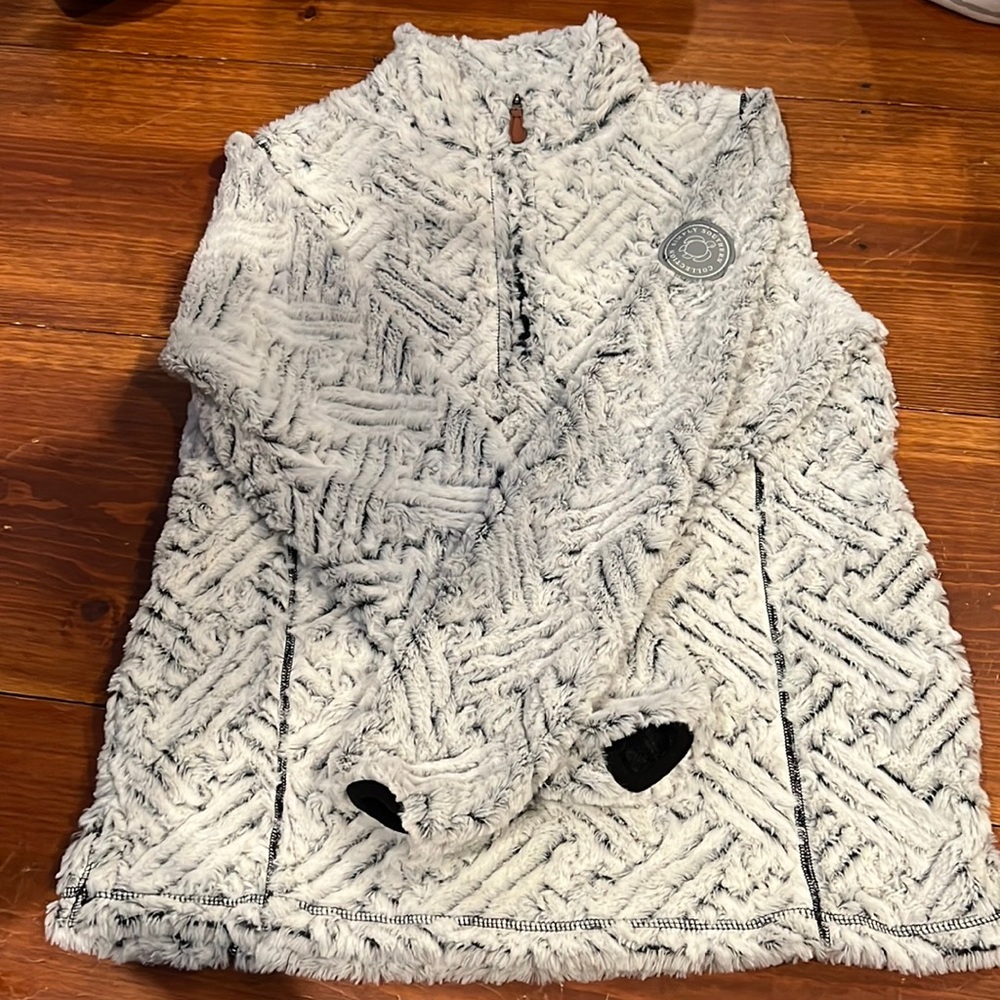 Simply Southern Pull over size large - Picture 1 of 3